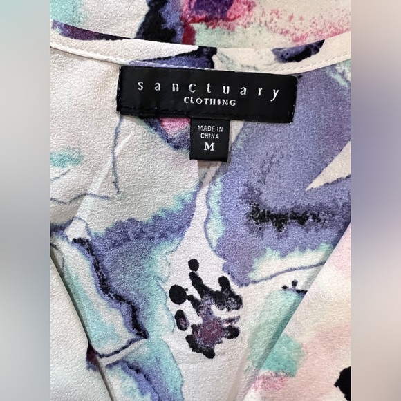 SANCTUARY White with red abstract floral design sleeveless top size M. - Picture 9 of 12